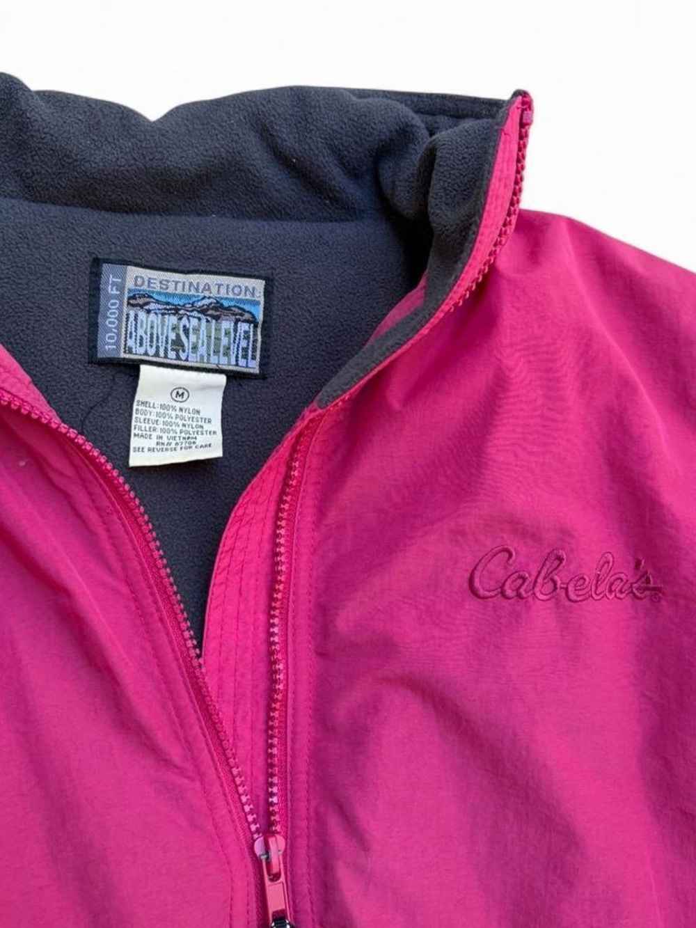 Cabela's Raspberry Pink Women's Puffer Jacket - Picture 2 of 3